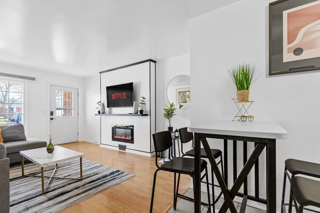 Scenting Grandeur: Strategies for Double-Height Living Rooms - minimalist grand living room