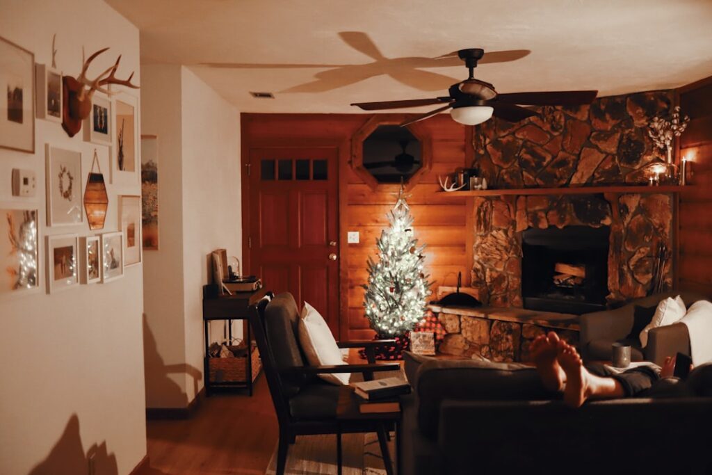 Elevated Holiday Aromas: Crafting Non-Toxic Festive Air - minimalist luxury holiday home scenting
