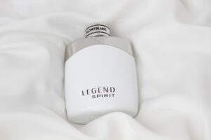 Niche Fragrance Oils: Elevating Discerning Home Ambiance